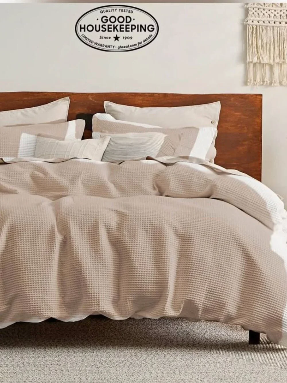 Brooklinen King Duvet Cover Set + Bedsure King Duvet Cover Set BUNDLE. FLAWS